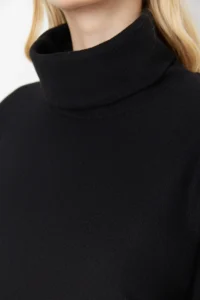 TRENDYOLMİLLA Black Turtleneck shift/Plain Mini Thessaloniki Long Sleeve Knitting Dress - Image 4