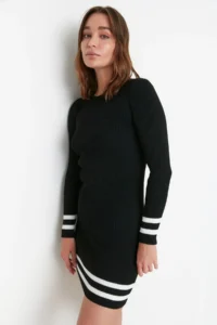 TRENDYOLMİLLA Black Mini Knitwear Skirt Ucu Striped Dress - Image 2