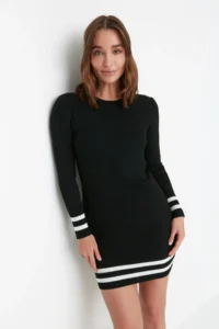 TRENDYOLMİLLA Black Mini Knitwear Skirt Ucu Striped Dress - Image 4