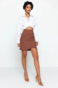 TRENDYOLMiLLA Dark Brown Gather Detailed Double breasted Mini Weaving Skirt - Image 4