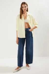 TRENDYOLMİLLA Yellow Loose Fit Cotton Weaving Shirt - Image 2
