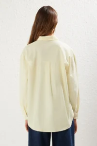 TRENDYOLMİLLA Yellow Loose Fit Cotton Weaving Shirt - Image 5