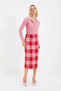 TRENDYOLMİLLA Pink Mercerized Look Ribbed Polo Shirt Collar Knitwear Cardigan - Image 3