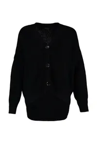 TRENDYOLMİLLA Black Wide Pattern V-neck Knitwear Cardigan - Image 6