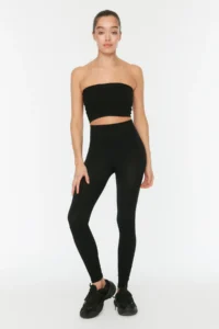 TRENDYOLMİLLA Black seamless/Seamless Full Size Knitting Sports Leggings - Image 8