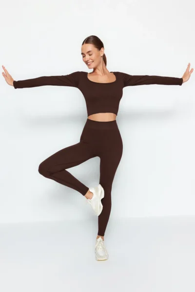 TWOAW20TA0071-BROWN_1