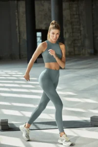 TRENDYOLMİLLA Khaki seamless/Seamless Full Size Knitting Sports Leggings - Image 3