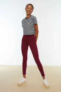 TRENDYOLMİLLA Burgundy Shaping Elastic Waist High Waist Flexible Knitting Leggings - Image 5