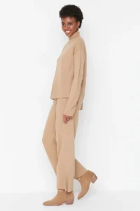 TRENDYOLMİLLA Camel Dog collar Knitwear Top and Bottom Set - Image 5