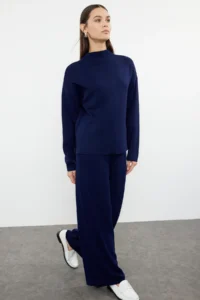 TRENDYOLMİLLA Navy Blue Dog collar Knitwear Top and Bottom Set - Image 2