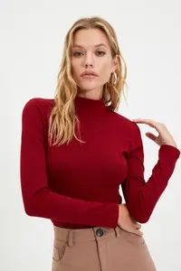 TRENDYOLMİLLA Burgundy Dog collar snaps Knitting Bodysuit .D.0008 - Image 2