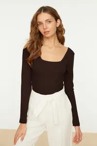 TRENDYOLMİLLA Brown Square Neck Long Sleeve Ribbed Flexible snaps Knitting Bodysuit .D.0022 - Image 3