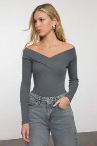 TRENDYOLMİLLA Dark Gray Carmen Collar Ribbed Bottom snaps Flexible Knitting Bodysuit .D.0053