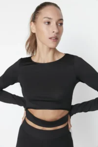 TRENDYOLMİLLA Black Crop Window/Cut Out and Thumb Hole Detailed Knitting Sports Top/Blouse - Image 5