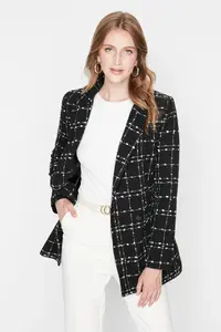 TRENDYOLMİLLA Black Tweed Regular Weaving Plaid Blazer Jacket - Image 4