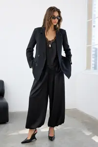 TRENDYOLMİLLA Black Regular Lined Button Detailed Weaving Blazer Jacket