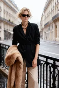 TRENDYOLMİLLA Black Belted Regular Lined Double breasted Kapama Weaving Blazer Jacket