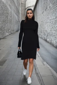 TRENDYOLMİLLA Black Bodycon Slit Crew Neck Midi Ribbed Flexible Knitting Pen Dress - Image 5