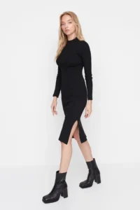 TRENDYOLMİLLA Black Bodycon Slit Crew Neck Midi Ribbed Flexible Knitting Pen Dress - Image 9