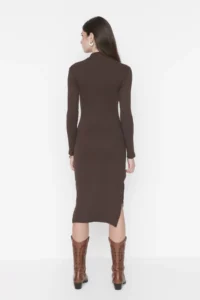TRENDYOLMİLLA Brown Fitted Slit Crew Neck Midi Ribbed Flexible Knitting Dress - Image 6