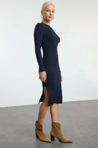 TRENDYOLMİLLA Navy Blue Fitted Slit Crew Neck Midi Ribbed Flexible Knitting Dress - Image 2