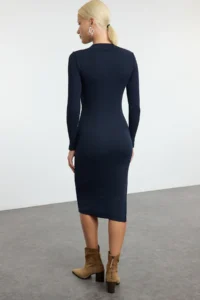 TRENDYOLMİLLA Navy Blue Fitted Slit Crew Neck Midi Ribbed Flexible Knitting Dress - Image 5