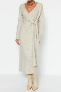 TRENDYOLMİLLA Stone Soft textured Midi Knitwear Double breasted Collar tied up Dress - Image 2