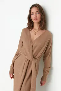 TRENDYOLMİLLA Camel Soft textured Midi Knitwear Double breasted Collar Binding Detailed Dress - Image 2