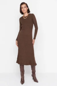 TRENDYOLMİLLA Brown Midi Knitwear Crew Neck Dress - Image 2