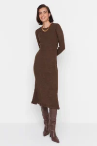TRENDYOLMİLLA Brown Midi Knitwear Crew Neck Dress - Image 3