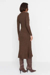 TRENDYOLMİLLA Brown Midi Knitwear Crew Neck Dress - Image 5
