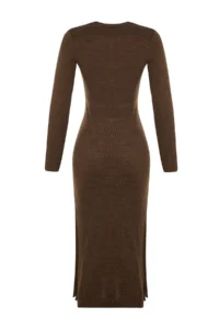 TRENDYOLMİLLA Brown Midi Knitwear Crew Neck Dress - Image 7