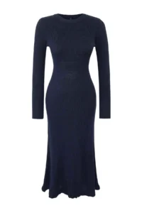 TRENDYOLMİLLA Navy Blue Midi Knitwear Crew Neck Dress - Image 7