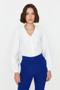 TRENDYOLMİLLA White Collar Embroidered Embroidery Detailed Regular Normal Pattern Cotton Weaving Shirt - Image 3