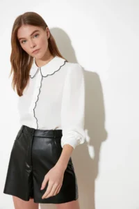 TRENDYOLMİLLA White Embroidery Detailed Regular Normal Pattern Weaving Shirt