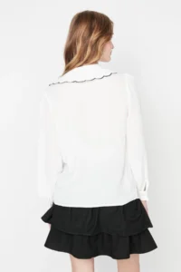 TRENDYOLMİLLA White Embroidery Detailed Regular Normal Pattern Weaving Shirt - Image 5