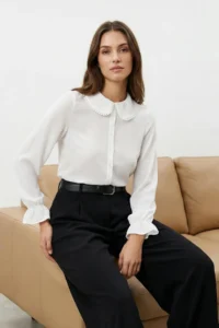 TRENDYOLMİLLA White Baby Collar Pompom Detailed Regular Normal Pattern Weaving Shirt