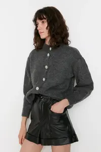 TRENDYOLMİLLA Anthracite Soft textured Jewelry buttoned Jacket Look Knitwear Cardigan - Image 9