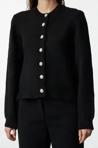 TRENDYOLMİLLA Black Soft textured Jewelry buttoned Jacket Look Knitwear Cardigan - Image 4