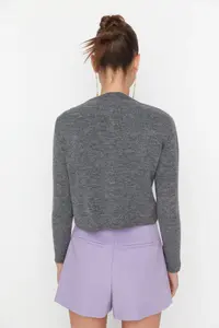 TRENDYOLMİLLA Anthracite Crop Soft textured 2 Sets Blouse-Cardigan Knitwear Set - Image 5
