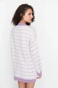 TRENDYOLMİLLA Lilac Wide Pattern Tweed Look Glitter Knitwear Cardigan - Image 5