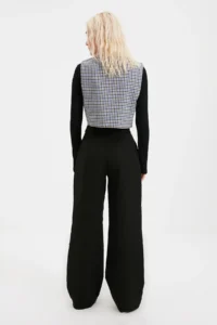 TRENDYOLMİLLA Black High Waist Wide Leg/Wide Leg pleated Weaving Dress Pants - Image 5