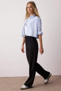 TRENDYOLMİLLA Black Wide Leg/Wide Leg Bootcut Weaving Dress Pants - Image 2