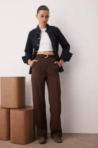 TRENDYOLMİLLA Dark Brown Wide Leg Wide Leg Bootcut Weaving Dress Pants - Image 2