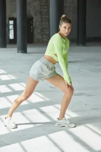 TRENDYOLMİLLA Gray Parachute Material 2 Layer Inside OF shorts Knitting Sports Shorts - Image 2