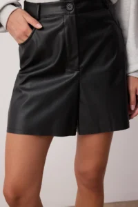 TRENDYOLMiLLA Black with pocket Faux Leather Weaving Shorts - Image 7