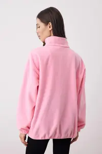 TRENDYOLMİLLA Light Pink Zipper Detailed Fleece Knitting Sweatshirt - Image 4