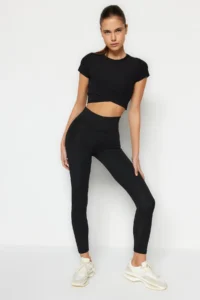 TRENDYOLMİLLA Black Wide Waist Elastic Extra Shaping Full Size Knitting Sports Leggings - Image 3