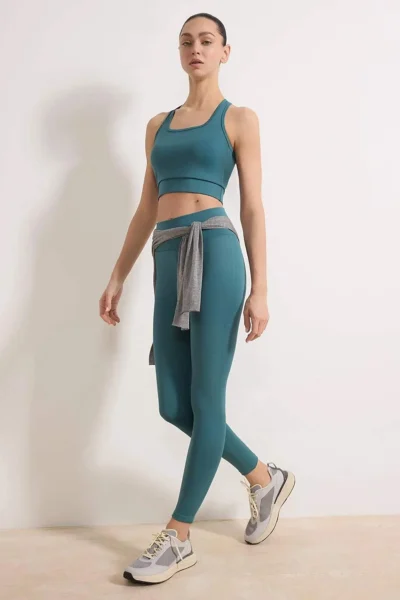 TWOAW21TA0029-GREEN_1