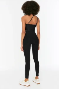 TRENDYOLMİLLA Black Push-Up Full Size Knitting Sports Leggings - Image 5